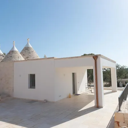 Trullo Dei Ricordi بيت للعطل *